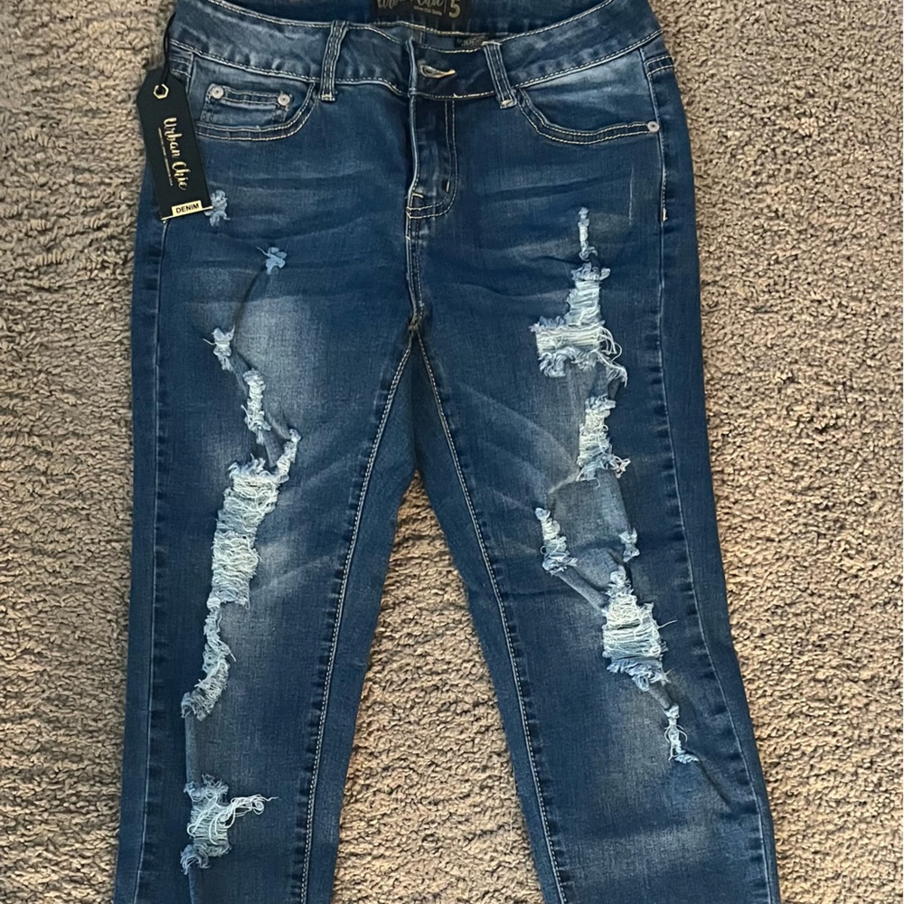 Never wore size 5 Urban chic skinny ankle jeans